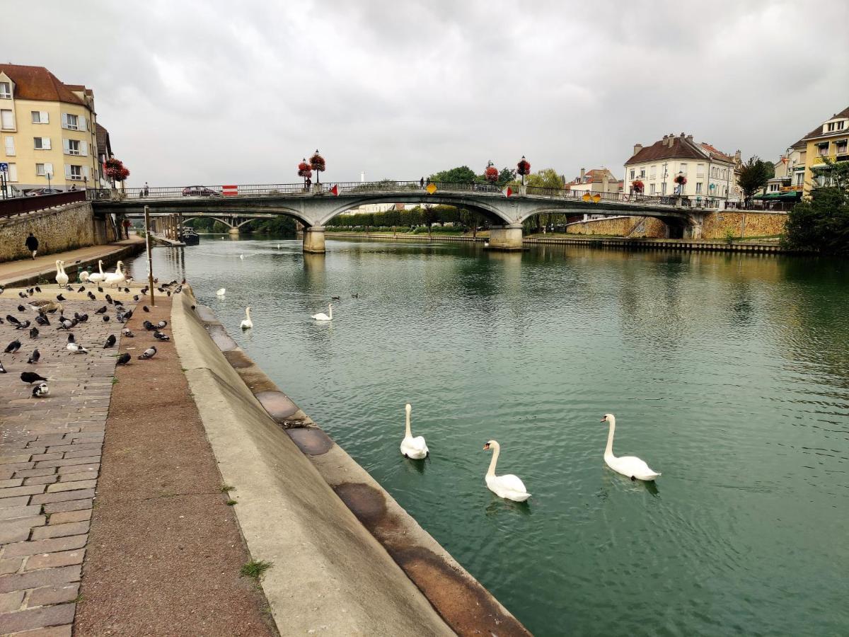 Charmant 2 pièces à quelques minutes de Disneyland. Lagny-sur-Marne Exterior foto